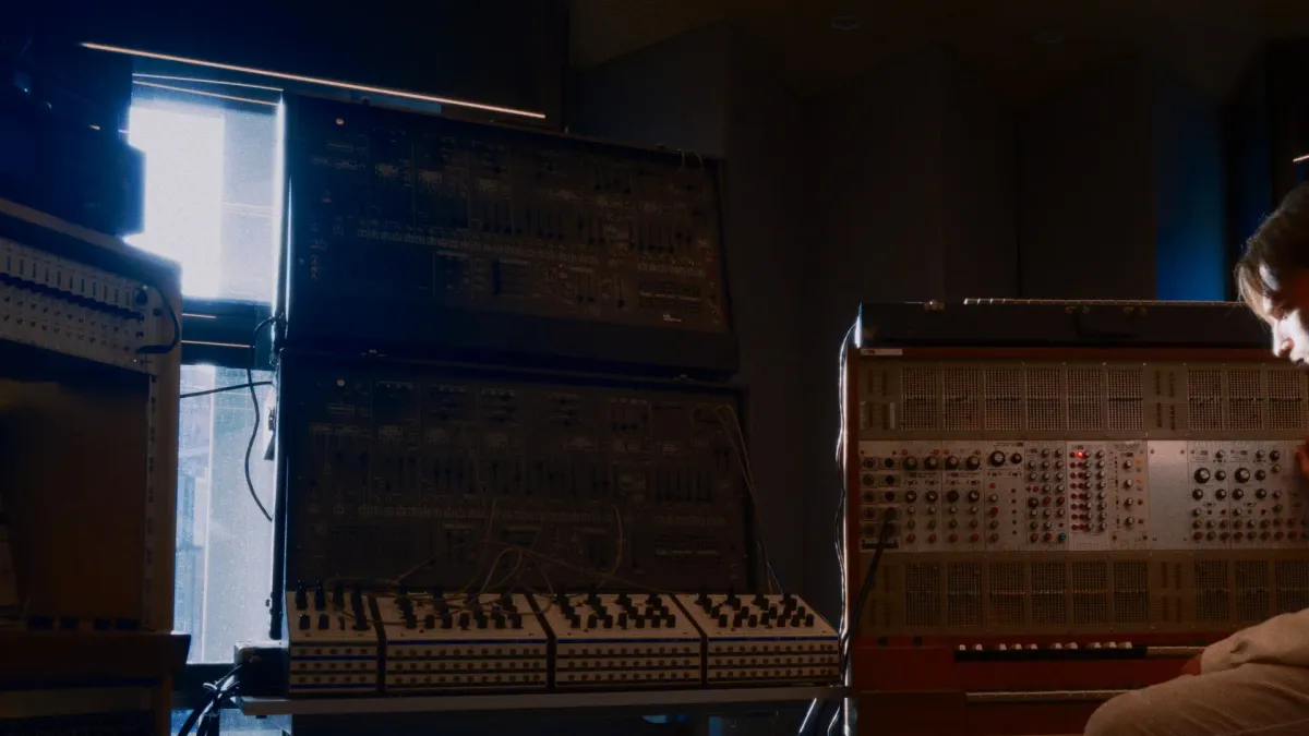 Milio, Cincity, Mahmut Orhan, ARYM\u00c9 in Amsterdam