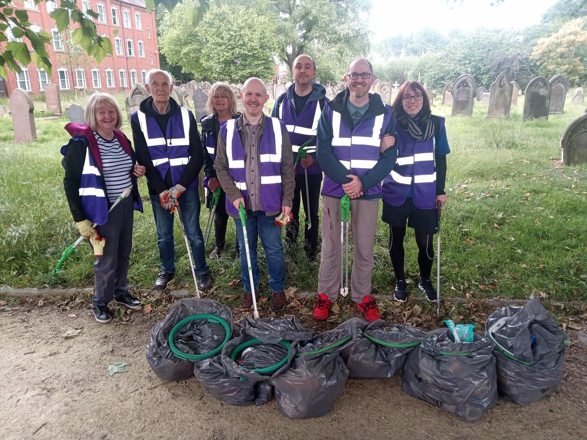 Volunteer Litter Pick in Key Hill & Warstone Lane Cemeteries, Birmingham