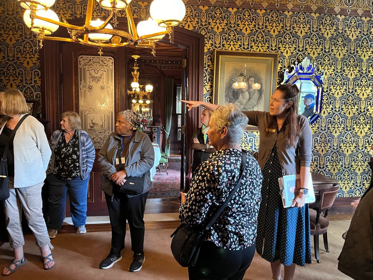 Guided Museum Tours