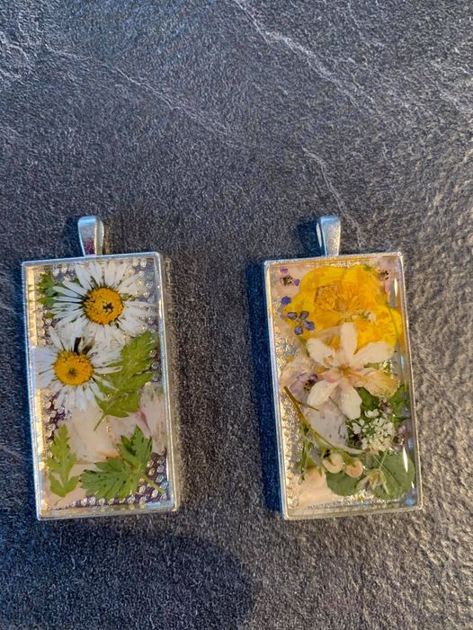 Resin Jewellery Making, Buttons & Blethers, Dunfermline, 19 June 2021