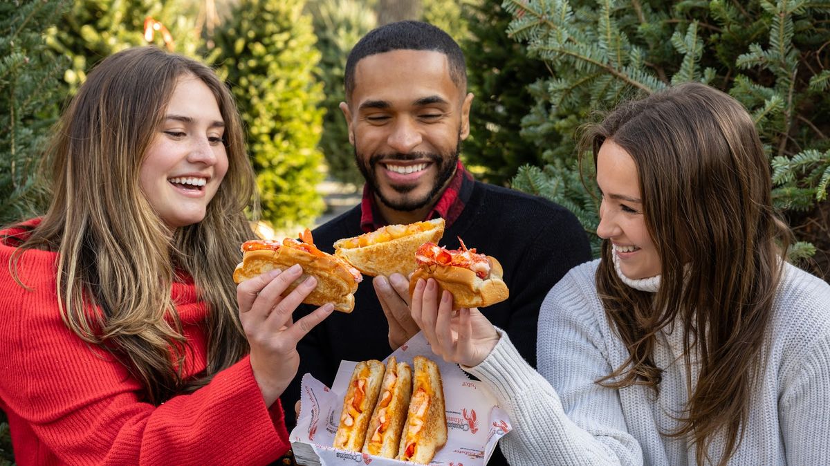 Cousins Maine Lobster at Warminster Towne Center