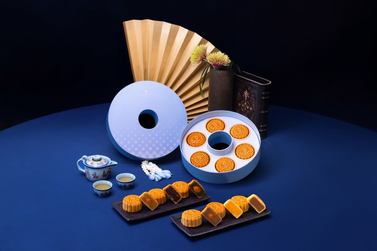 Signature Phuang Malai Mooncake Gift Box Returns for Mid-Autumn Festival 2024