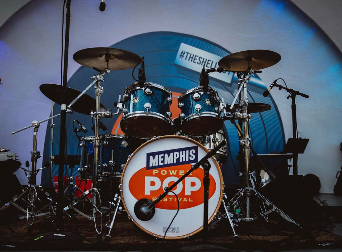 Memphis PowerPop Festival Pre-Party featuring WALRUS
