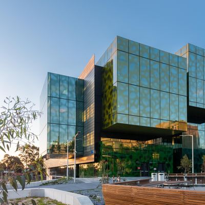 Monash Biomedicine Discovery Institute