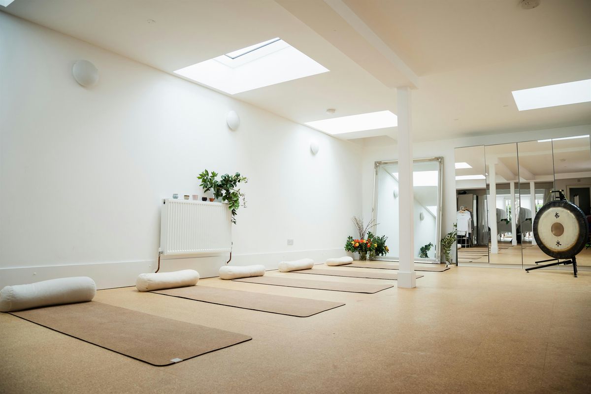 Small Group Yoga Classes in Jericho, Oxford