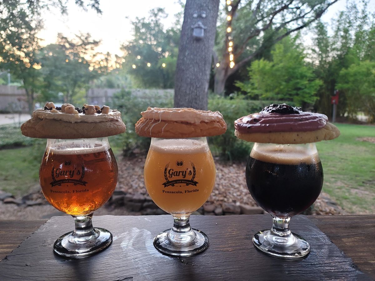 Crumbl Cookies and Craft Beer, Gary's Brewery & Biergarten, Pensacola