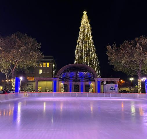 Downtown Chico Christmas Tree Lighting