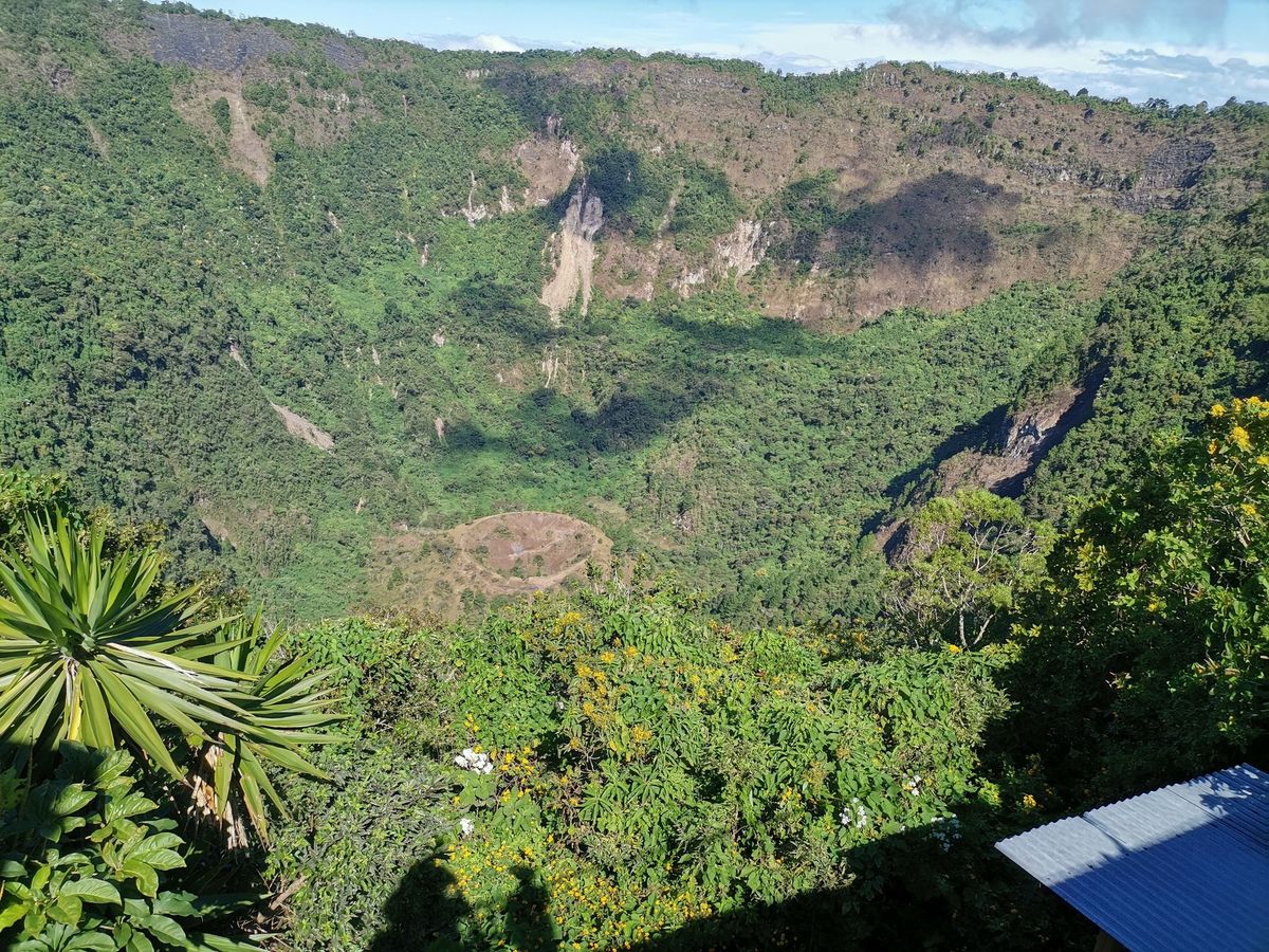 Ecoparque y Crater del Boquer\u00f3n