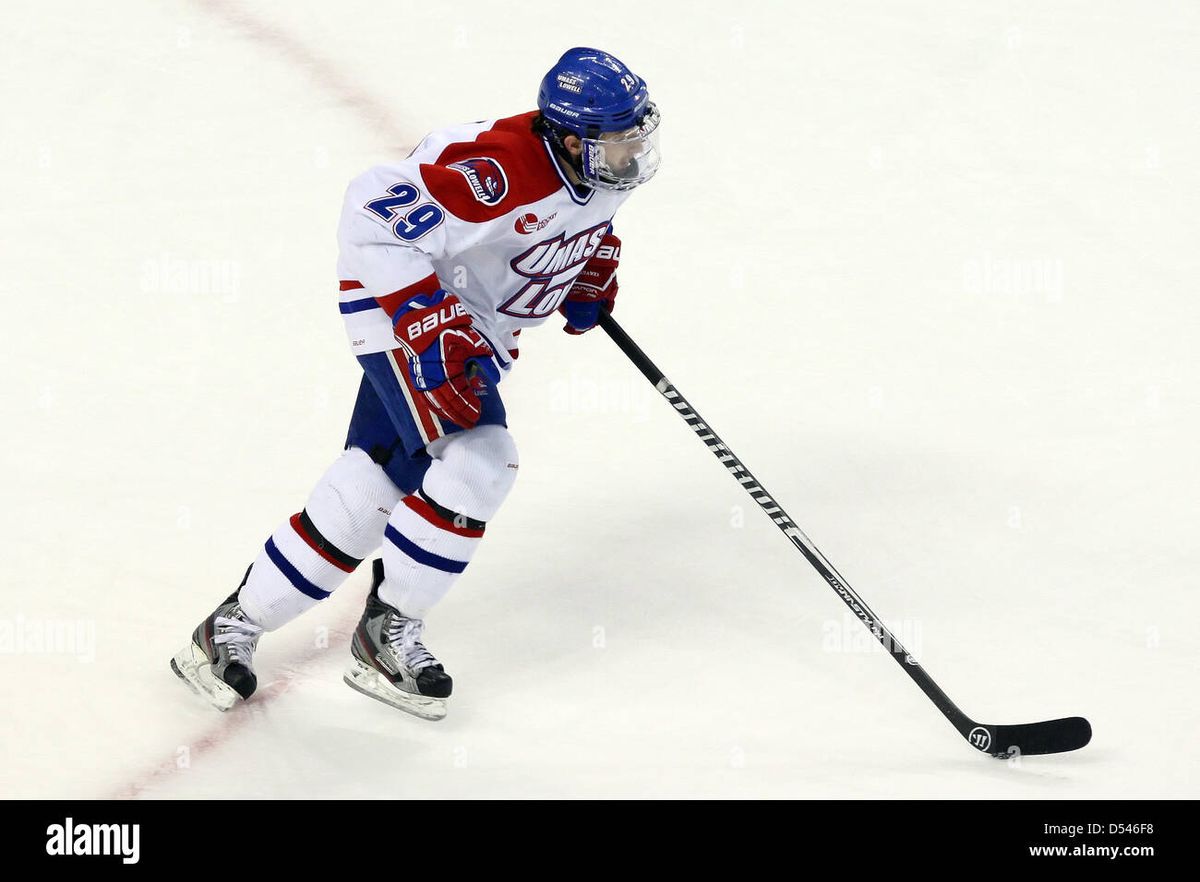 Boston University Terriers Hockey vs. UMass Lowell River Hawks