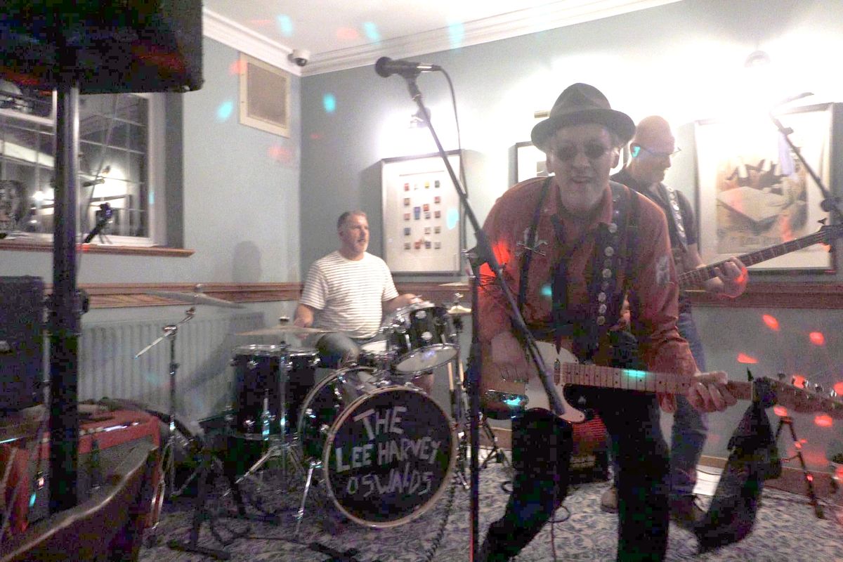 Fri Oct 25th 20.45 THE LEE HARVEY OSWALDS punk covers at The Duke Of Wellington Shoreham