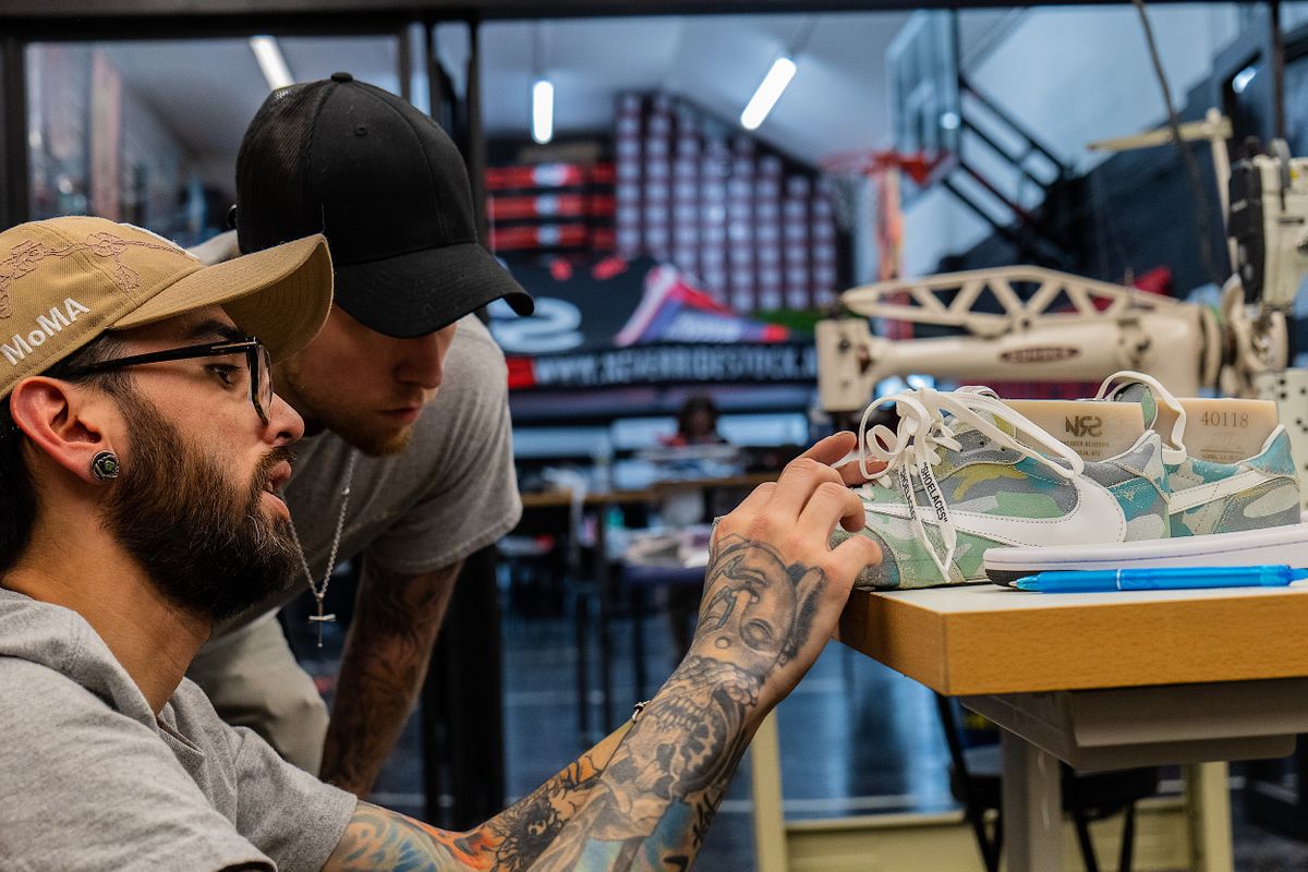 Customization Workshop Open Studio at Pier 57: Sneaker Customization Workshop with NRS CustomX ...