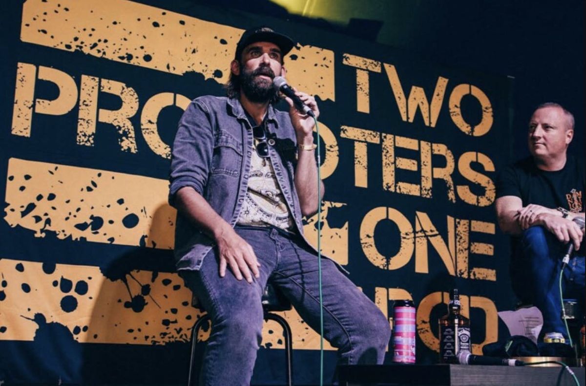 Two Promoters, 1 Pod 