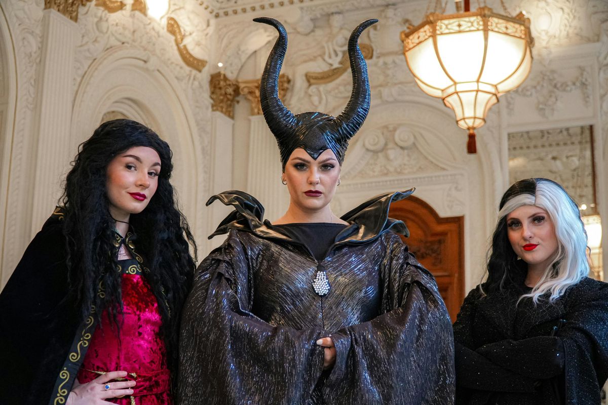 Villains Afternoon Tea with Maleficent, Hatter, Mother Gothel  & Cruella