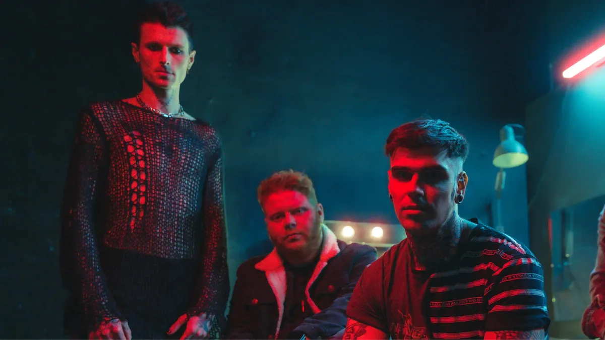 Melrose Avenue, Autumn Kings, Stray View in Philadelphia