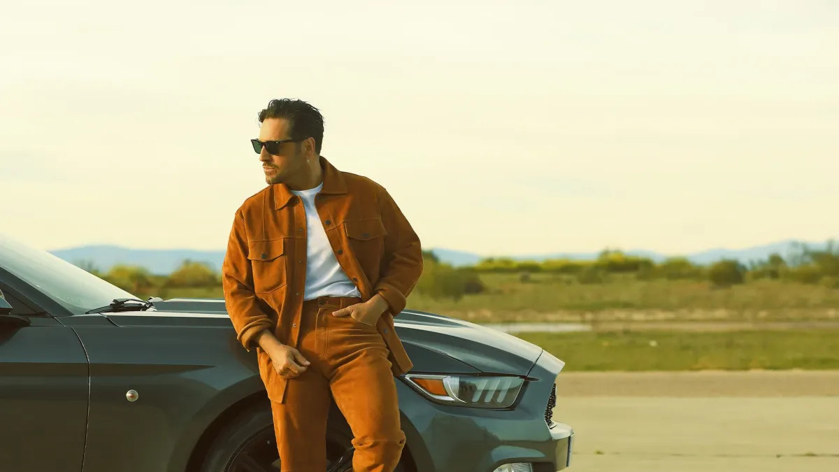 Bustamante in Gij\u00f3n \/ Xix\u00f3n