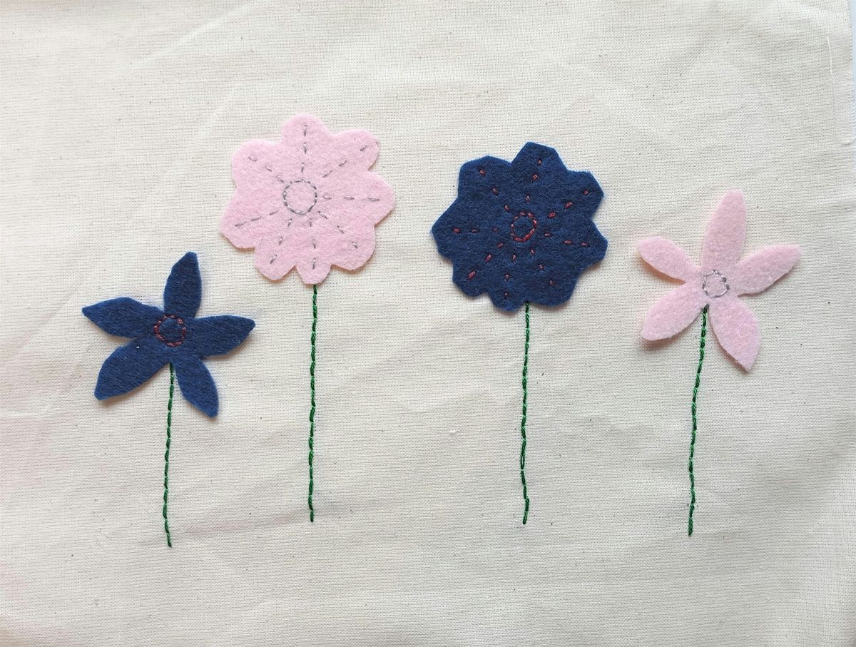 Family Workshop (Mini Crafters) - Fabric Summer Flowers  with Louise Goult