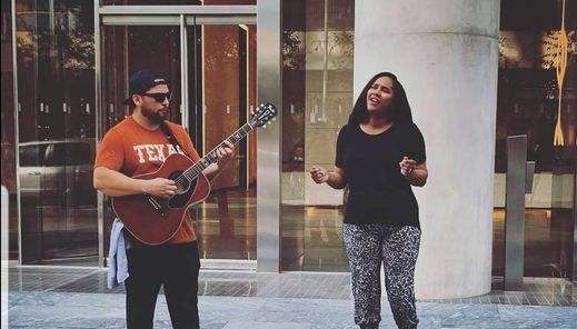 Live Music: Raphina Austin Acoustic Grooves