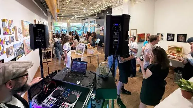 Boulder Beatknits (Nerds who Knit) in person @Crowd on Pearl