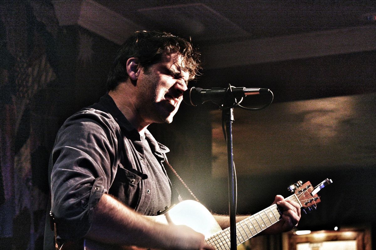 Chad Hoffman - Live Acoustic Music - At Beerhead Avon