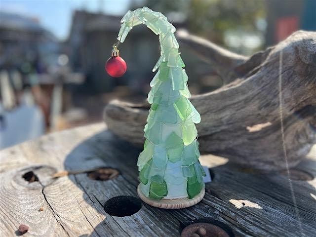 Grinchy Sea Glass Tree