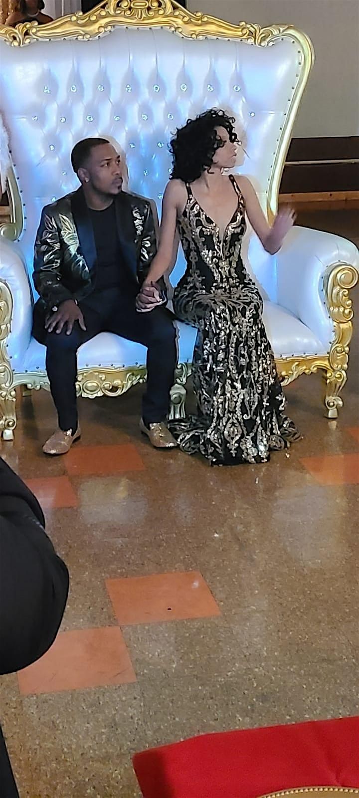 ADULT PROM NIGHT: KING & QUEEN