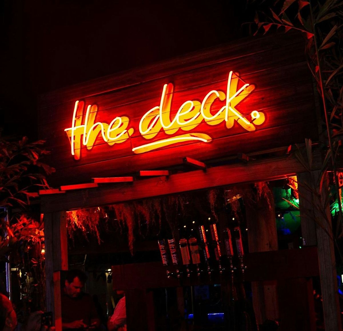 EVERYONE FREE : FRIDAY NIGHTS WYNCARIB - THE DECK WYNWOOD