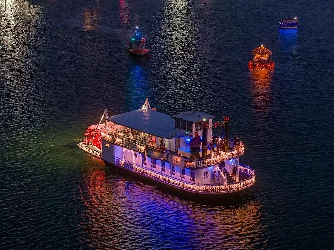 Scarlett Belle's Annual Holiday Light Dinner Cruise