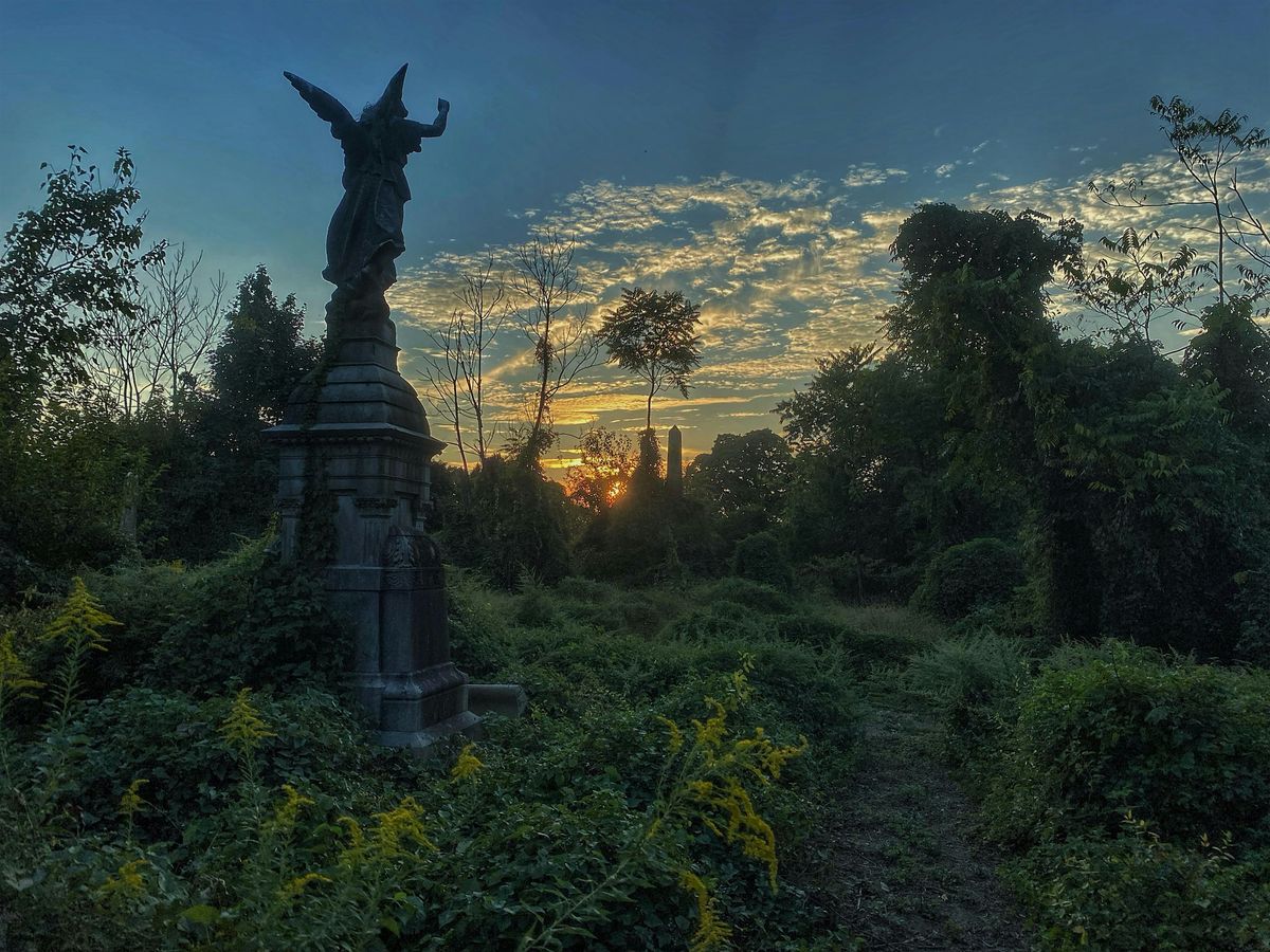 Twilight Tour at Mount Vernon Cemetery