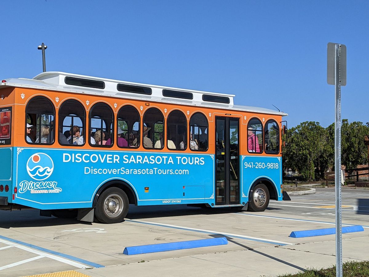 History Hop trolley tour of Englewood