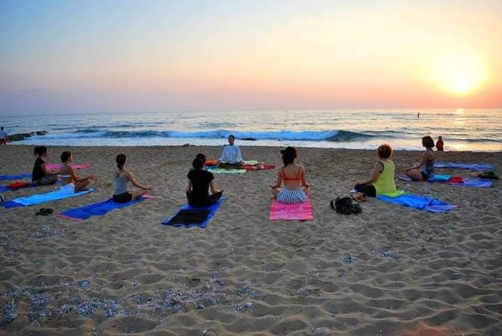 Sunset Yoga Bliss at Sandy Beach - Thursday 06\/06