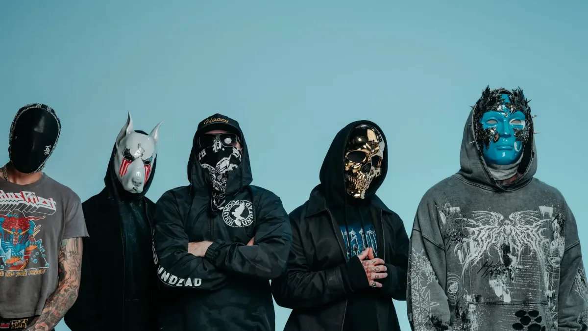 Hollywood Undead in Darien Center