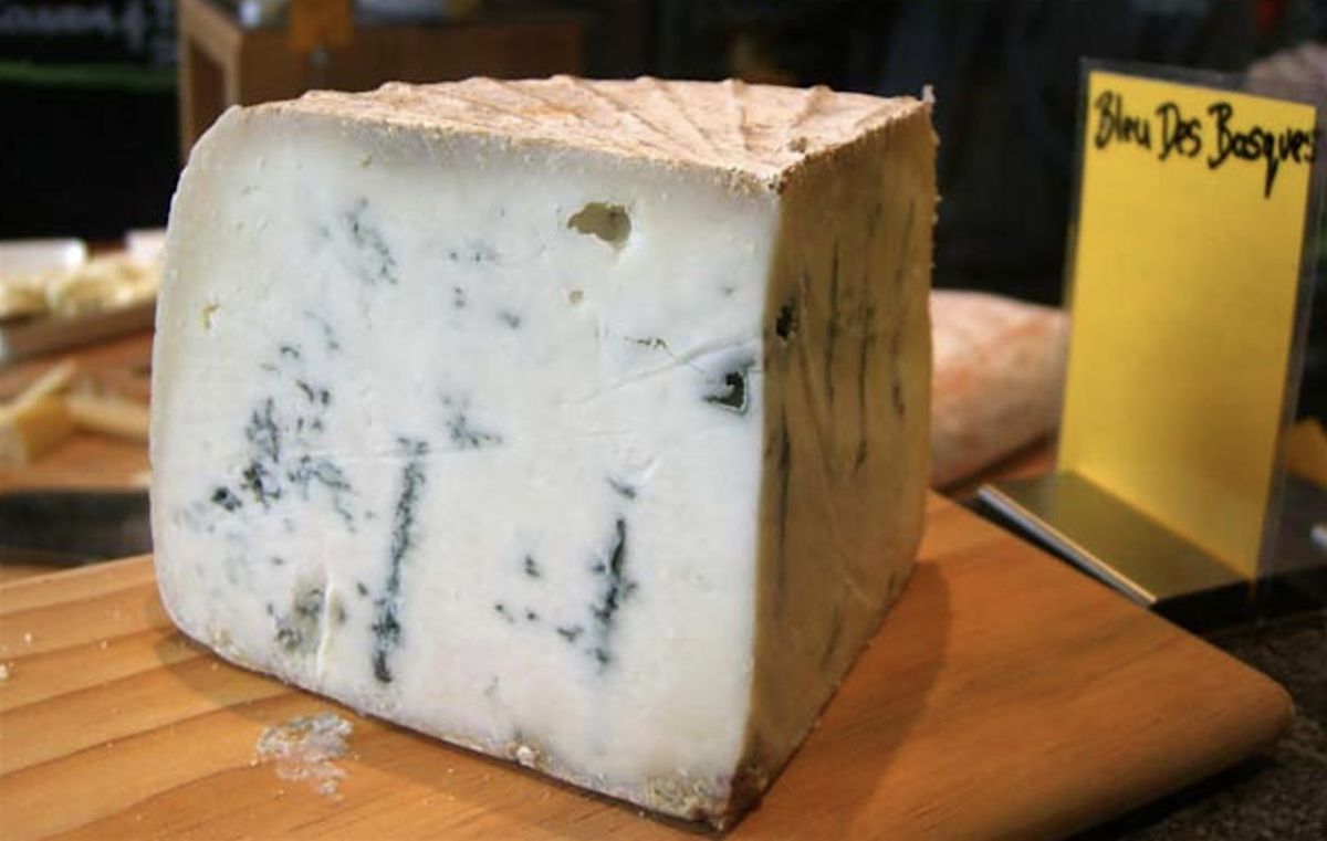 Classic Series: Singing the Blues\u2014The World of Blue Cheese