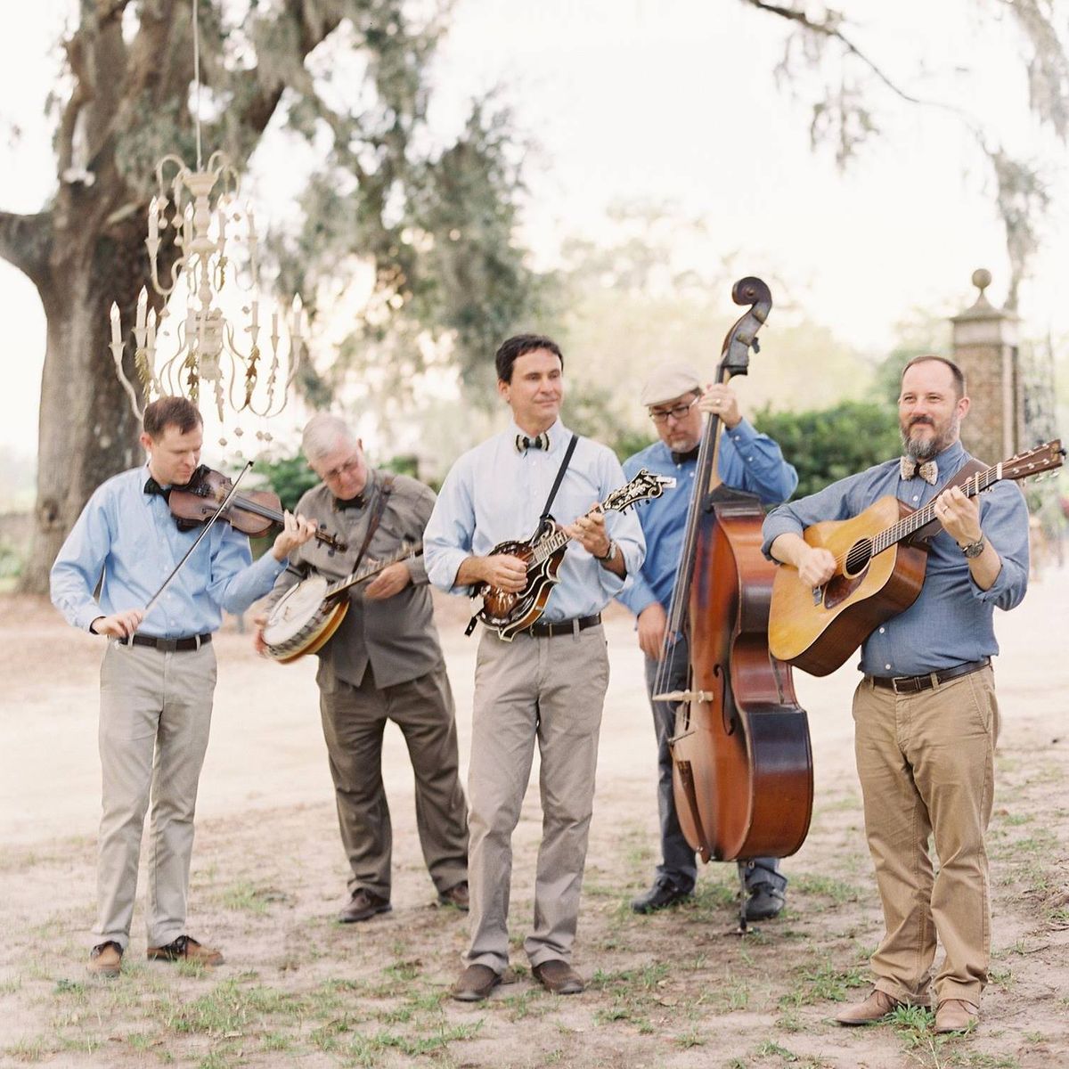 Sip & Stroll at Drayton Hall with Bluestone Ramblers