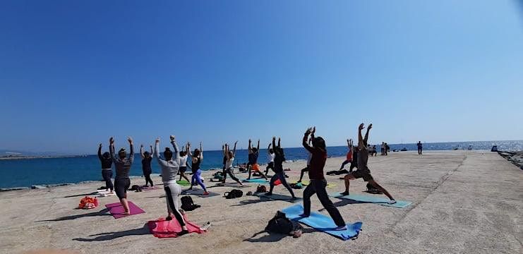 Outdoor Yoga Barcelona - Yoga al aire libre Barcelona
