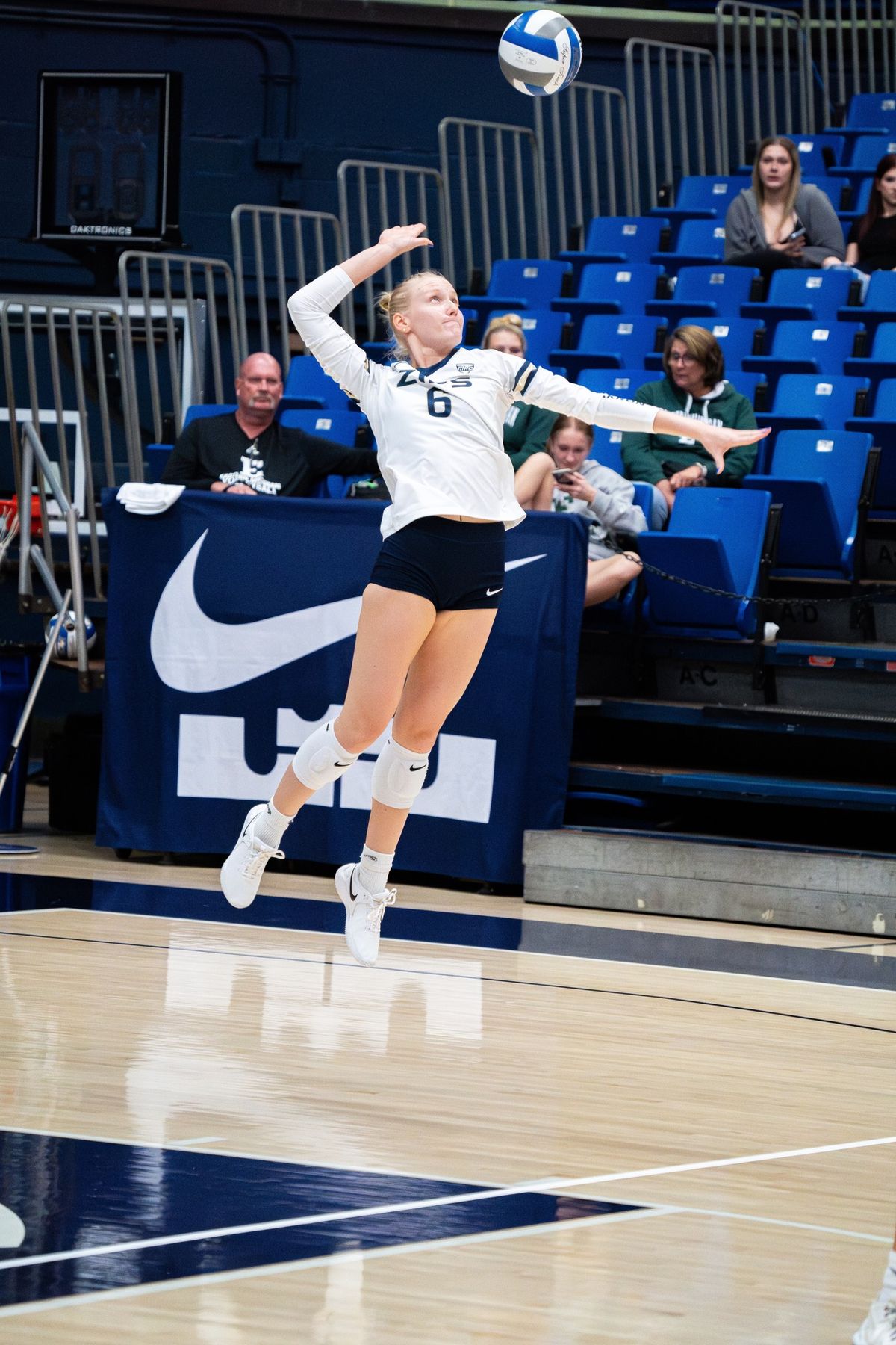 Volleyball vs. Central Michigan 