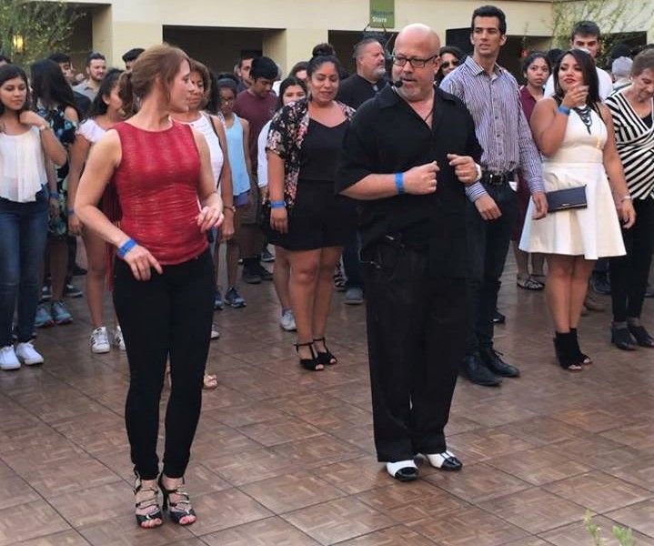 SALSA IN BURBANK