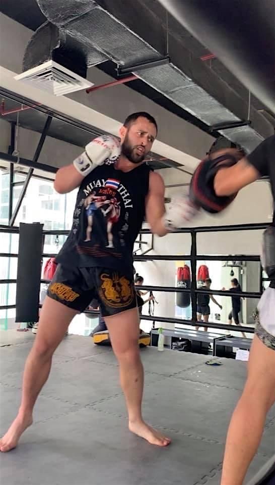 Intro to Kickboxing\/ Muay Thai class