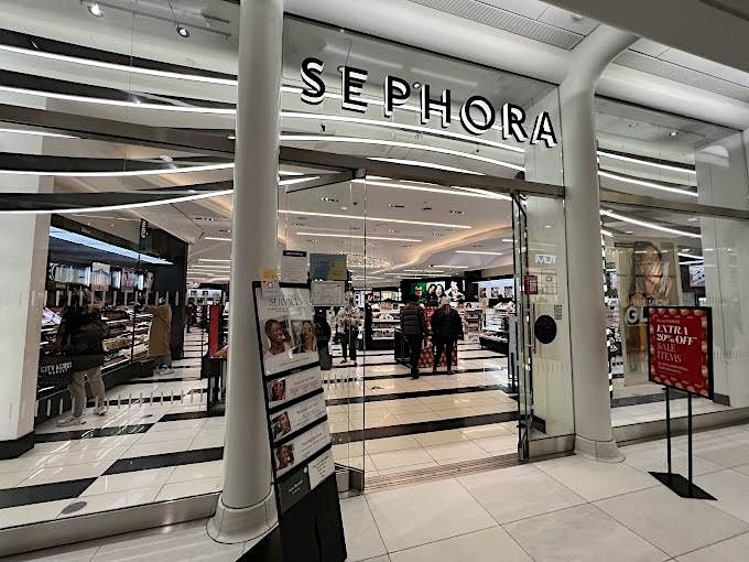 Come Celebrate Valentines day with SEPHORA WORLD TRADE CENTER, 185