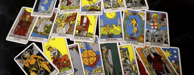 Introduction to Reading Tarot