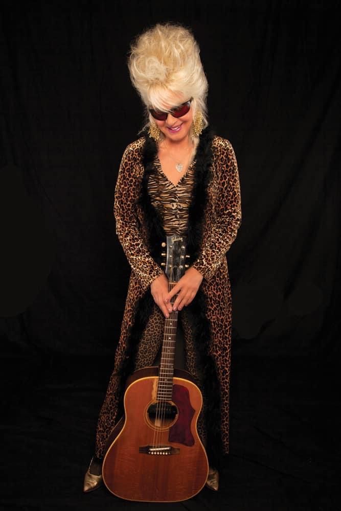 Christine Ohlman & Rebel Montez: Holiday Blowout 