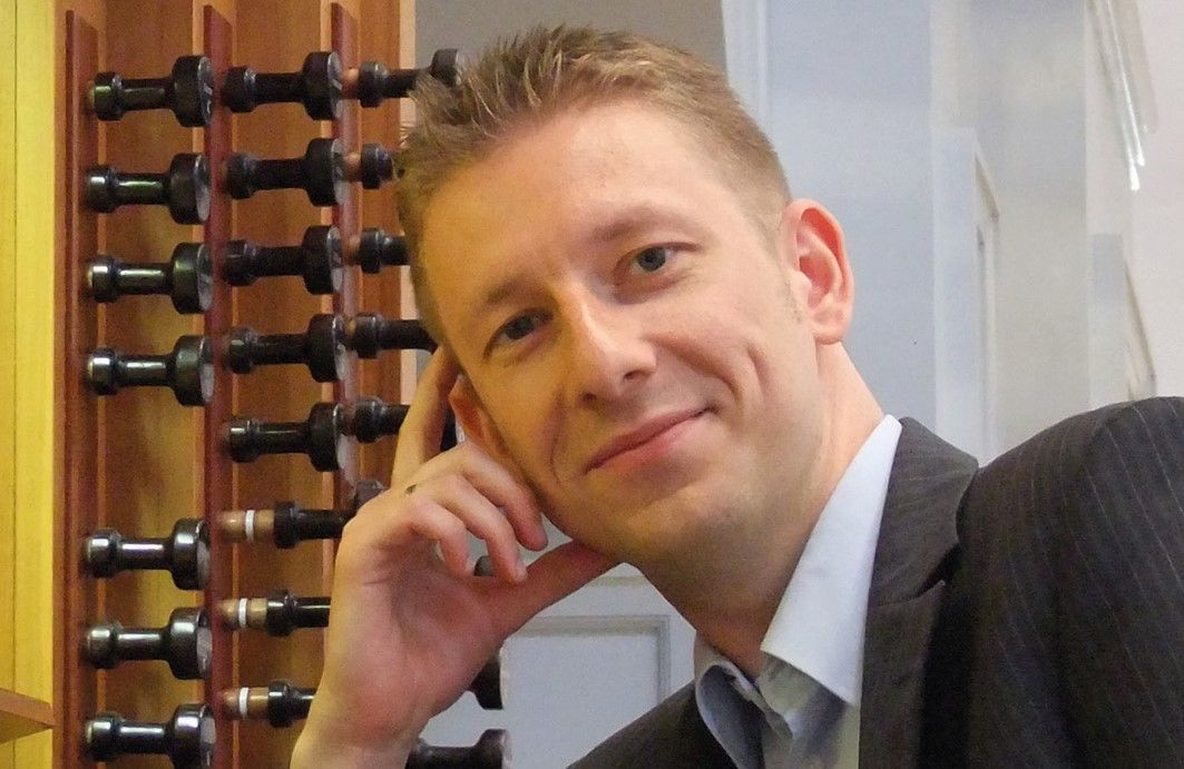 Orgelkonzert: Ruben Sturm \u201eorgan meets Domorganist"