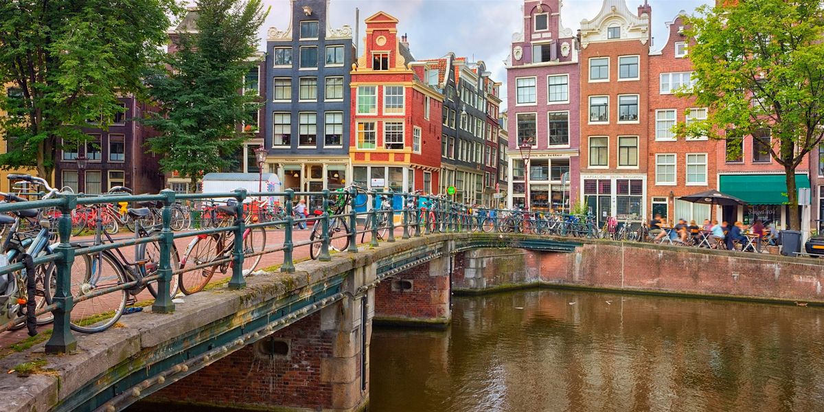 Amsterdam adventure awaits! Discover the city with a scavenger hunt!