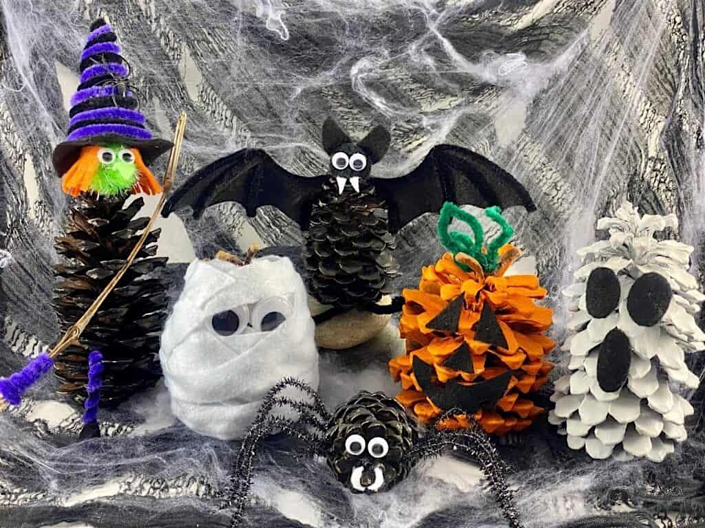 Pine Cone Characters: Halloween