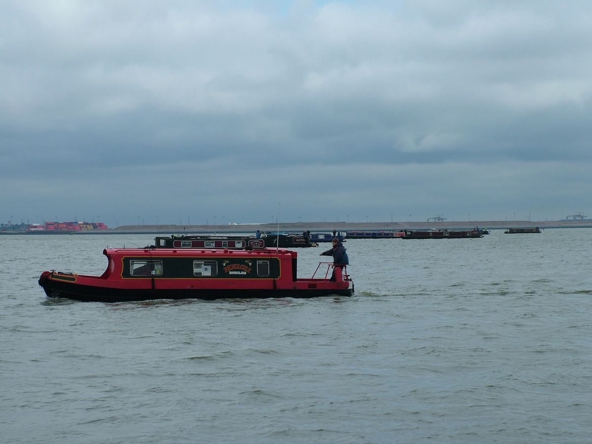 Narrowboats to the Medway, A talk by Simon Judge