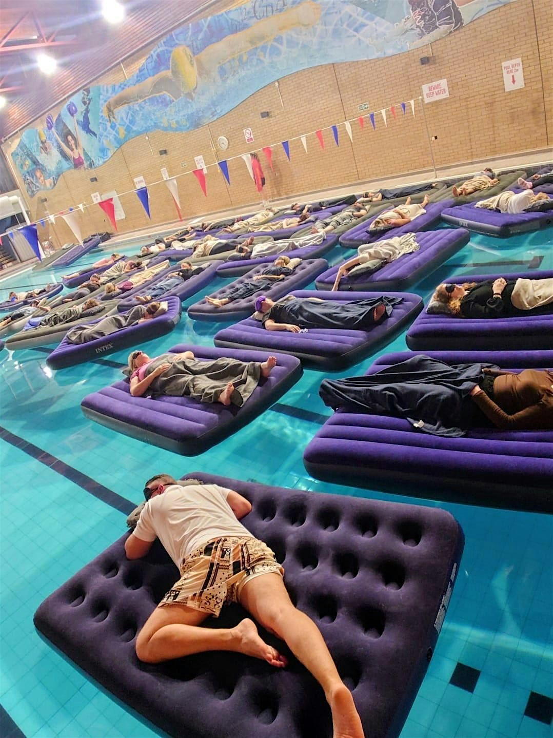 60 Minute Floating Sound Bath