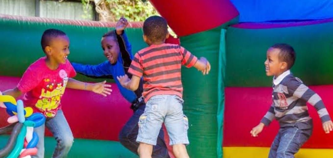 Big Bounce for Heart Kids members and their family 