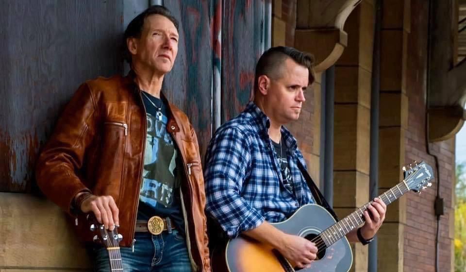 Monte & Scott of Gypsy Luvin\u2019 LIVE @ Majestic Oak Winery & Neon Groundhog Brewery 