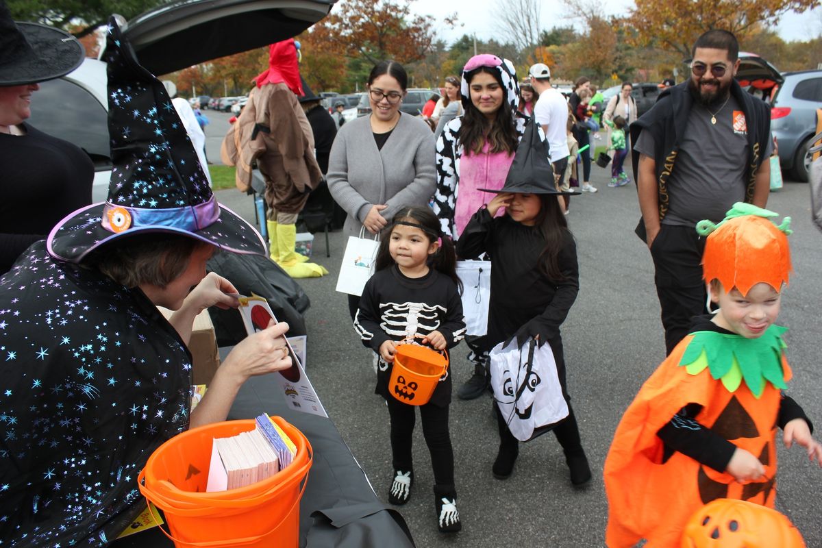 Trunk or Treat at Elm Avenue Park