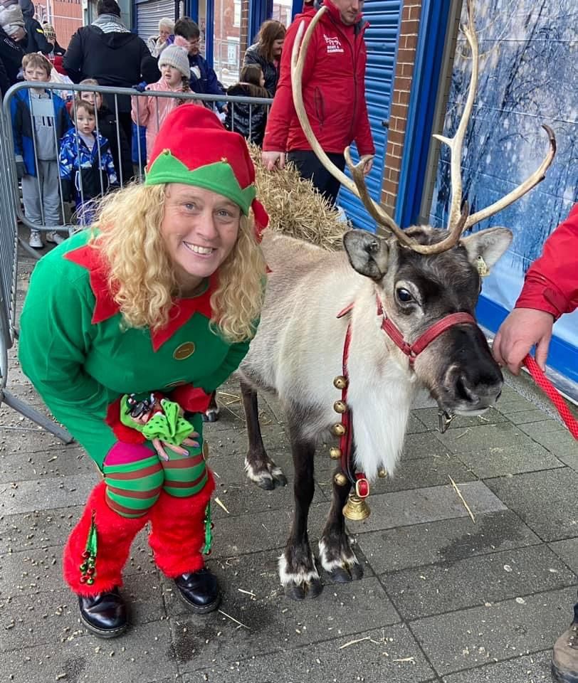 Santa and Rudolph with Hebburn Helps at The Mill Tavern  \ud83e\uddd1\u200d\ud83c\udf84