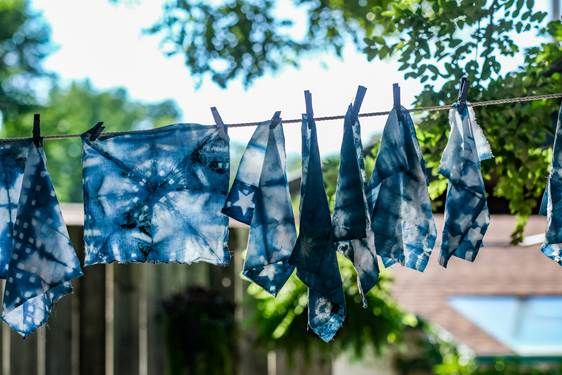 Indigo Fabric Dyeing